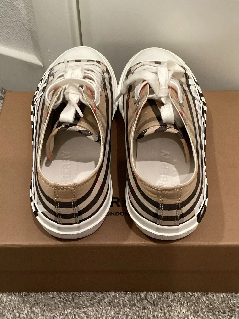 Burberry Tan Vintage Check Low-Top Sneakers with White Soles